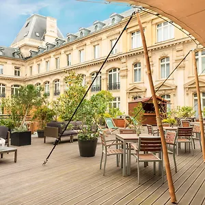 Crowne Plaza République, An Ihg París